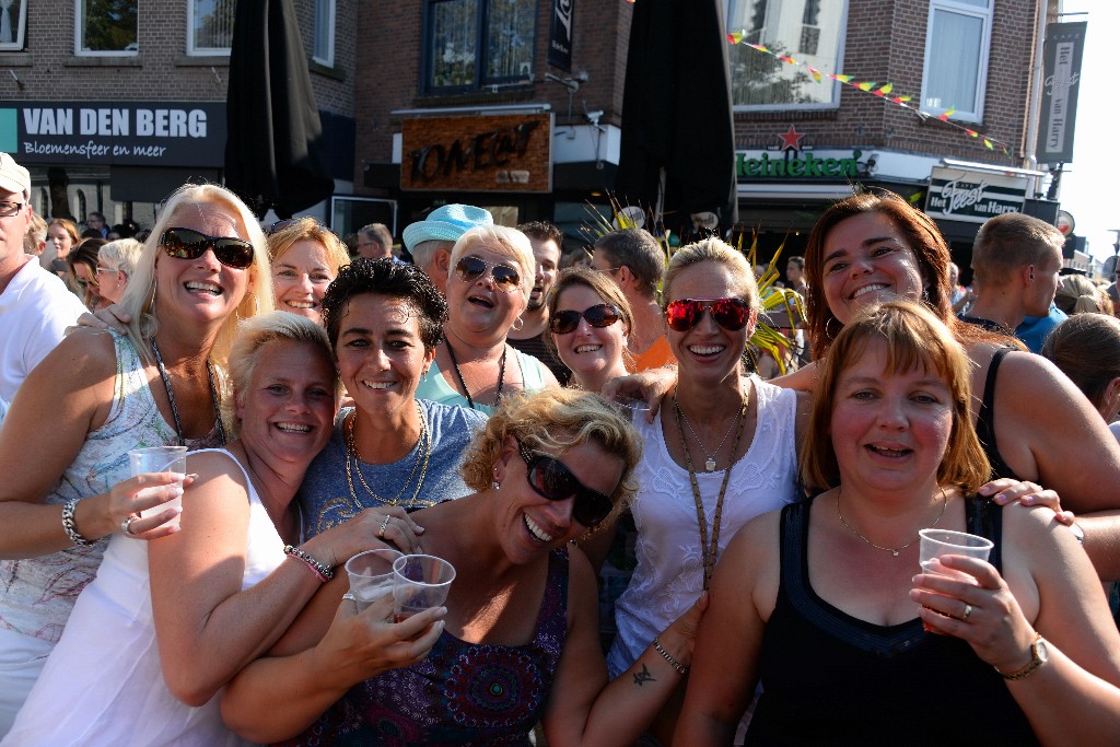 ../Images/Zomercarnaval Noordwijkerhout 237.jpg